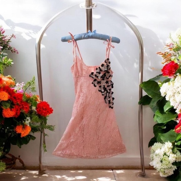 💕RARE old tag liz lisa pink babydoll dress with flower detailing and lace ✨ - Picture 5 of 7